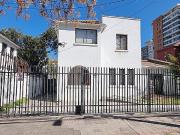 EXCELENTE PROPIEDAD COMERCIAL