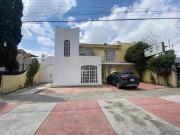 Excelente propiedad comercial con frente a Av Patria Excelente propiedad comercial con frente a Av Patria