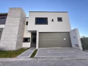Excelente propiedad en Las Viñas, Torreón Coah. de Zaragoza