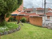 Excelente propiedad en venta con 976m2T Calle Los Álamos...