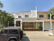 EXCELENTE PROPIEDAD EN VENTA EN EL FLUVIAL, PUERTO...