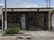 EXCELENTE PROPIEDAD UBICADA EN LA COLONIA FUEGO NUEVO,...