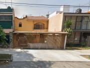 EXCELENTE PROPIEDAD UBICADA EN LA COLONIA VERTIZ...