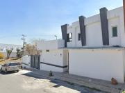 EXCELENTE PROPIEDADAD EN CERRADA DE CUMBRES MONTERREY...