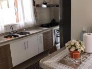 Excelente residência com 03 dormitórios JD Colonial