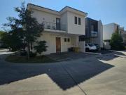Excelente residencia coto La Toscana I, Valle Real,...