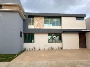 EXCELENTE RESIDENCIA EN VENTA DE 4 HABITACIONES UBICADA...