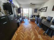 EXCELENTE SEMIPISO DE 3 AMBIENTES CON BALCÓN,...