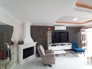 Excelente Sobrado 03 dormitórios com Piscina