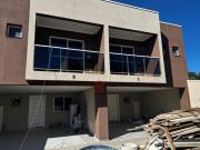 Excelente Sobrado à Venda em Curitiba PR, Campo Comprido...