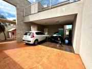 Excelente Sobrado à venda no Parque Alvorada em Dourados MS