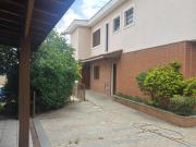 Excelente sobrado com 03 dorms.01 suíte, 05 vagas de...