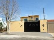 Excelente sobrado com 3 suítes, em excelente localização...