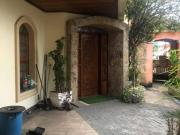 Excelente Sobrado com 3 suítes à venda, 359 m² por R$...
