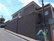 Excelente sobrado de esquina com 141m2 estudando permuta!