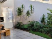 Excelente Sobrado dentro de condomínio, ótima...