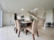Excelente Sobrado Duplex, Condomínio One House Atlântida RS!