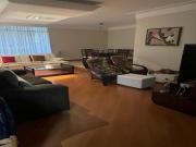 Excelente Sobrado em Rua Tranquila