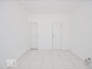 Excelente sobreloja no melhor ponto da Freguesia!