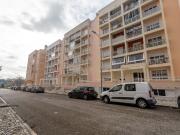 Excelente T1 com lareira, arrecadação e varanda na Anta...