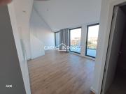 Excelente T1 Duplex com Terraço ao Pólo Universitário