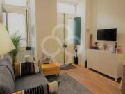 Excelente T1 remodelado e equipado no coração de Santa...