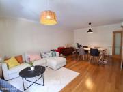 Excelente T2 com suite e garagem para arrendamento no...