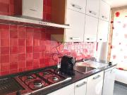 Excelente T2 Remodelado com Varanda e Garagem Benfica