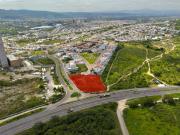 Excelente Terreno Comercial en VENTA en Cumbres del Lago...