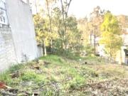 Excelente terreno con seguridad en bosques del lago