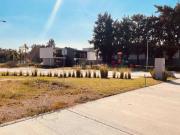 Excelente Ubicación. Terreno en Esquina Coto Maples 2