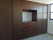 Excelente Ubicacion Venta Casa a unas calles de Plaza...