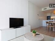 Excelente ubicación y piscina en la propiedad