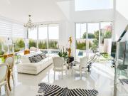 Excelente villa nueva para estrenar