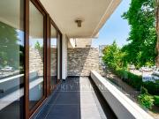 Excelente y Moderno Departamento en Vitacura