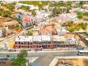 Excelentes moradias em banda com 3 quartos em construo...