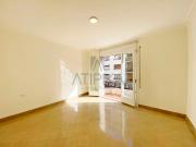 Excellent 4 double bedroom flat in Carrer Balmes |...