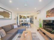 EXCELLENT RETURNS ON THIS BEAUTIFUL CITY APARTMENT