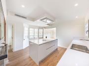 Excepcional Ático Dúplex con 3 Terrazas y Vistas a La...