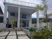 EXCEPCIONAL CASA EM CONDOMINIO OPORTUNIDADE