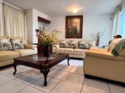 EXCEPCIONAL CASA EN VENTA EN PARQUES DEL BOSQUE IDEAL...