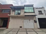 Excepcional Casa Habitación Adaptada para Oficinas en Venta