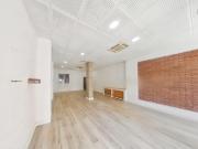 Excepcional local comercial