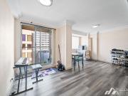 EXCEPTIONAL CBD OPPORTUNITY Lifestyle, Location & Long...