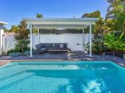 Exceptional Family Haven in Prime Mudgeeraba Location