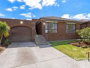 Exceptional Family Living in a Prime Thomastown Location