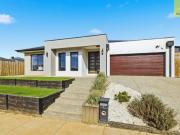 Exceptional Family Residence with Premium Inclusions