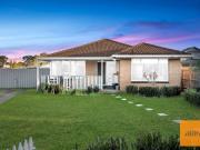 Exceptional Opportunity in the Heart of Melton