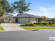 Exceptional Versatility in Country Club Estate