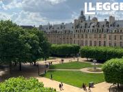 Exceptionnel: Place des Vosges, Pavillon de la Reine,...